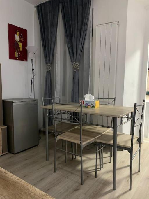 Studio Central Mm Apartments Brasov Ngoại thất bức ảnh